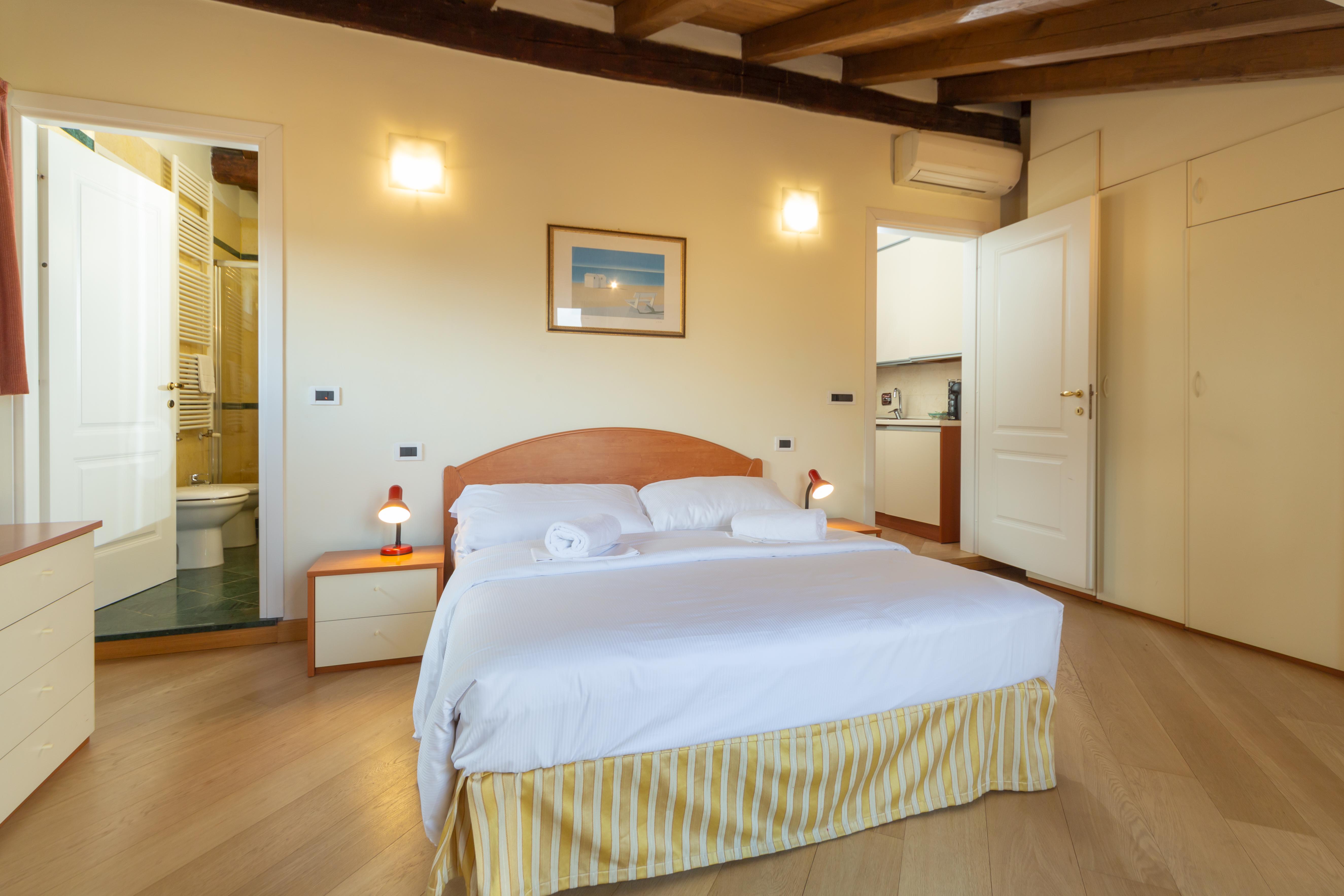 Santo Stefano Apartments - Bolognarooms מראה חיצוני תמונה
