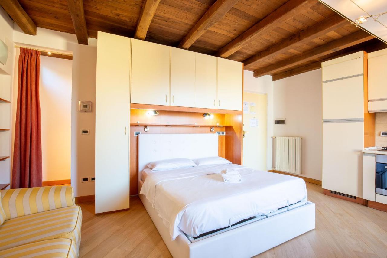 Santo Stefano Apartments - Bolognarooms מראה חיצוני תמונה